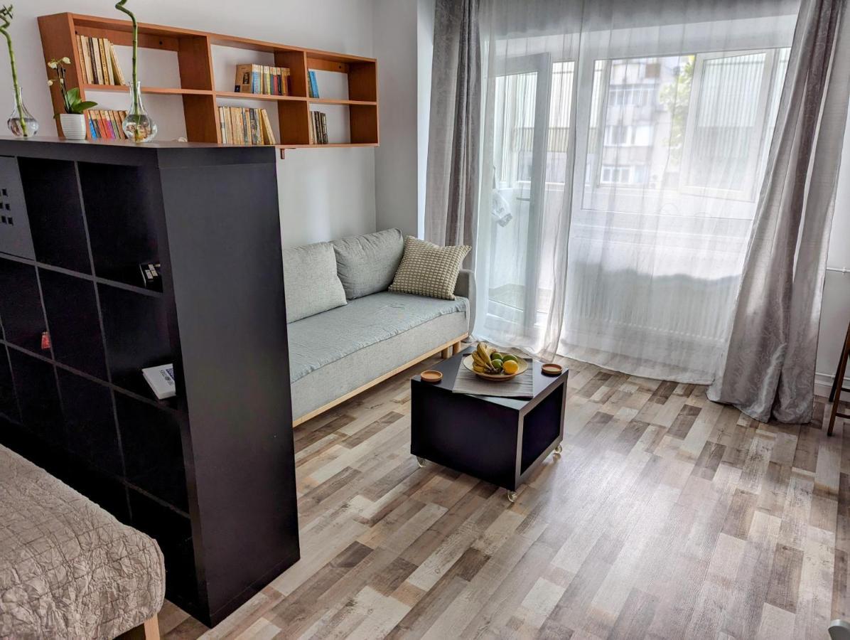 Sebastian Studio Apartment Bucareste Exterior foto