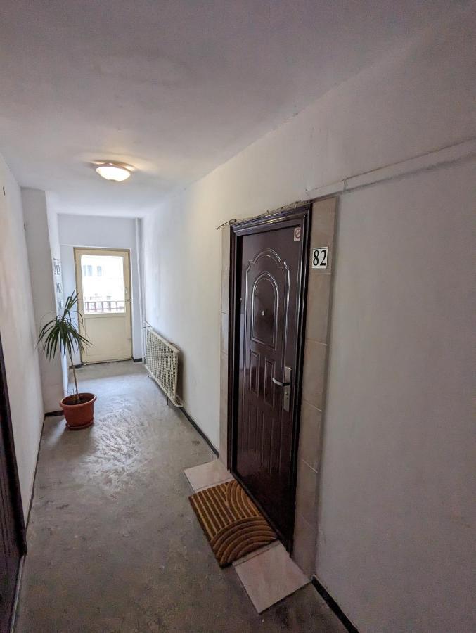Sebastian Studio Apartment Bucareste Exterior foto