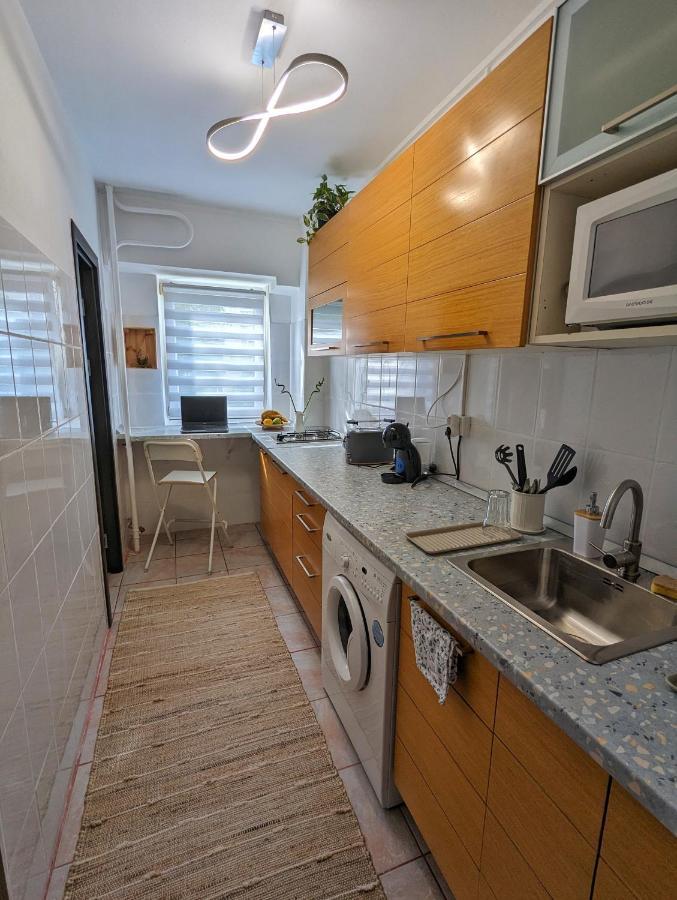 Sebastian Studio Apartment Bucareste Exterior foto
