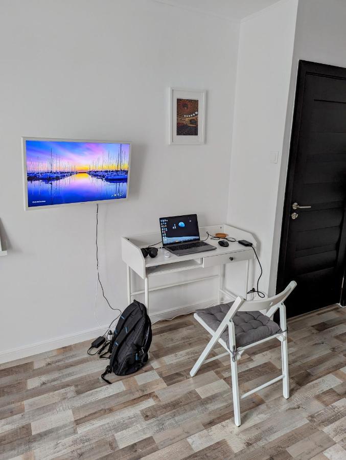 Sebastian Studio Apartment Bucareste Exterior foto