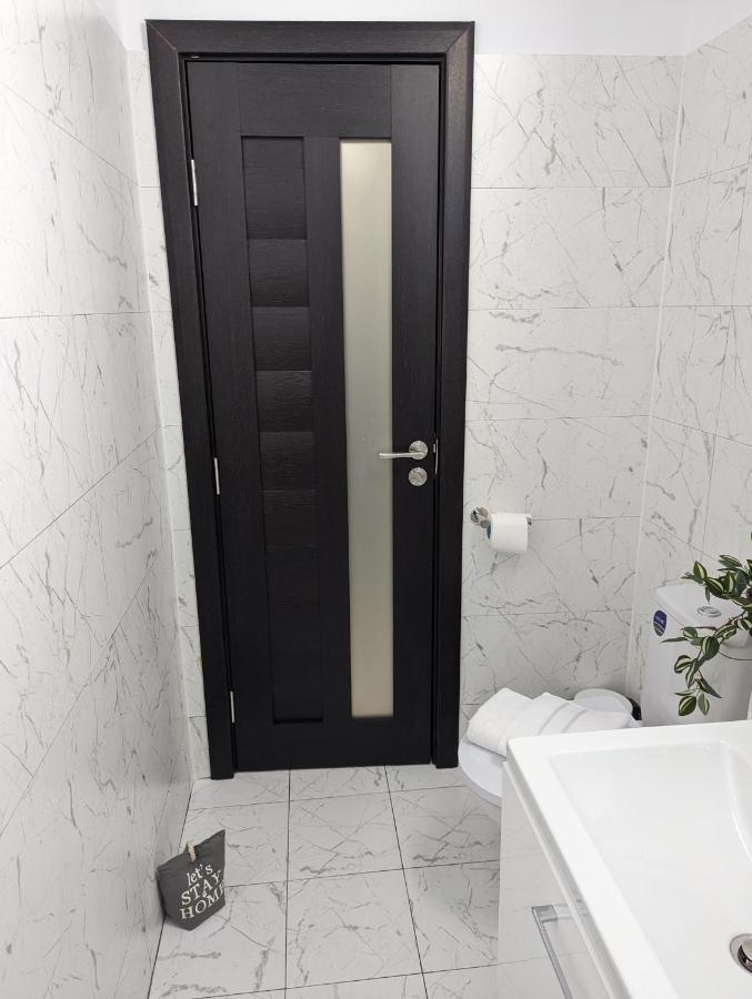 Sebastian Studio Apartment Bucareste Exterior foto