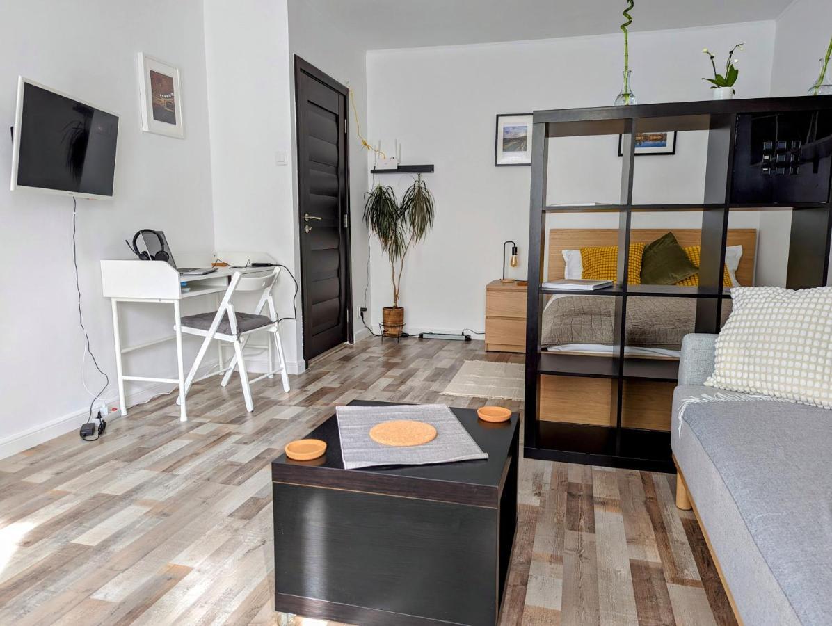 Sebastian Studio Apartment Bucareste Exterior foto